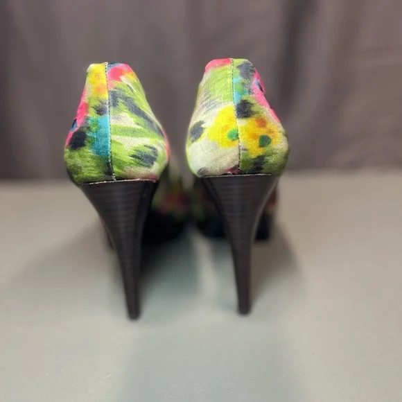 Bandolino Pumps BD7Jamara Abstract Floral Print PeepToe Multi-Color Size 6.5 - Picture 10 of 10